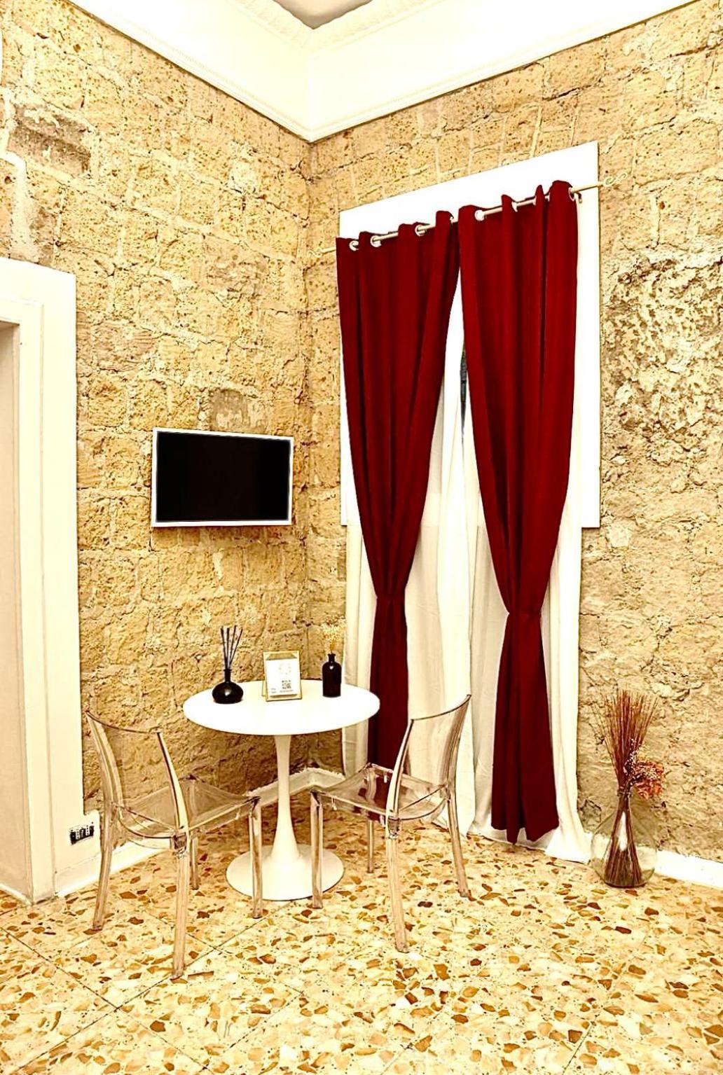 Appartement La Dimora Di Mary à Naples Extérieur photo